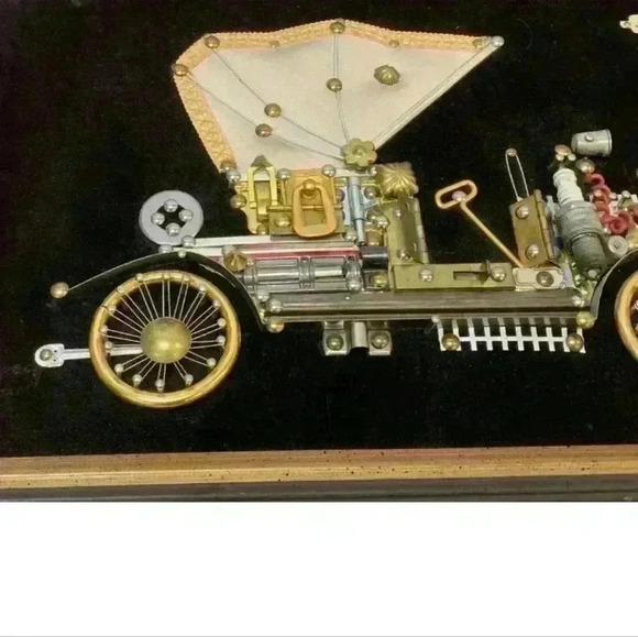 Vintage Car Wall Art Decor in Gold and Silver - Picture 7 of 8